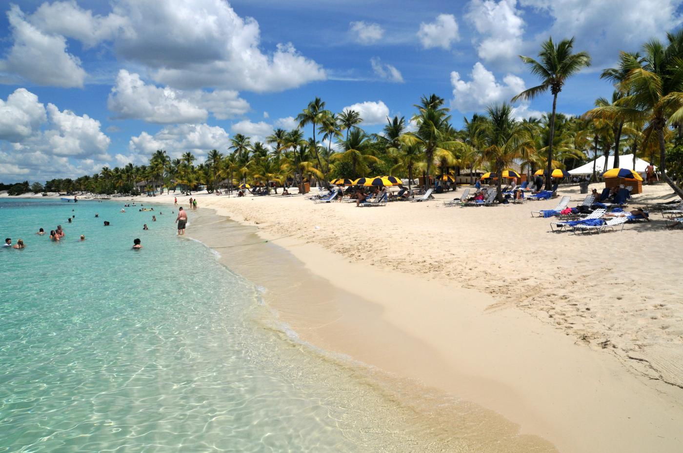 Katalánsko-Islandsko-Beach-La-Romana-Dominikánská republika Katalánsko-Islandsko-Beach-La-Romana-Dominikánská republika