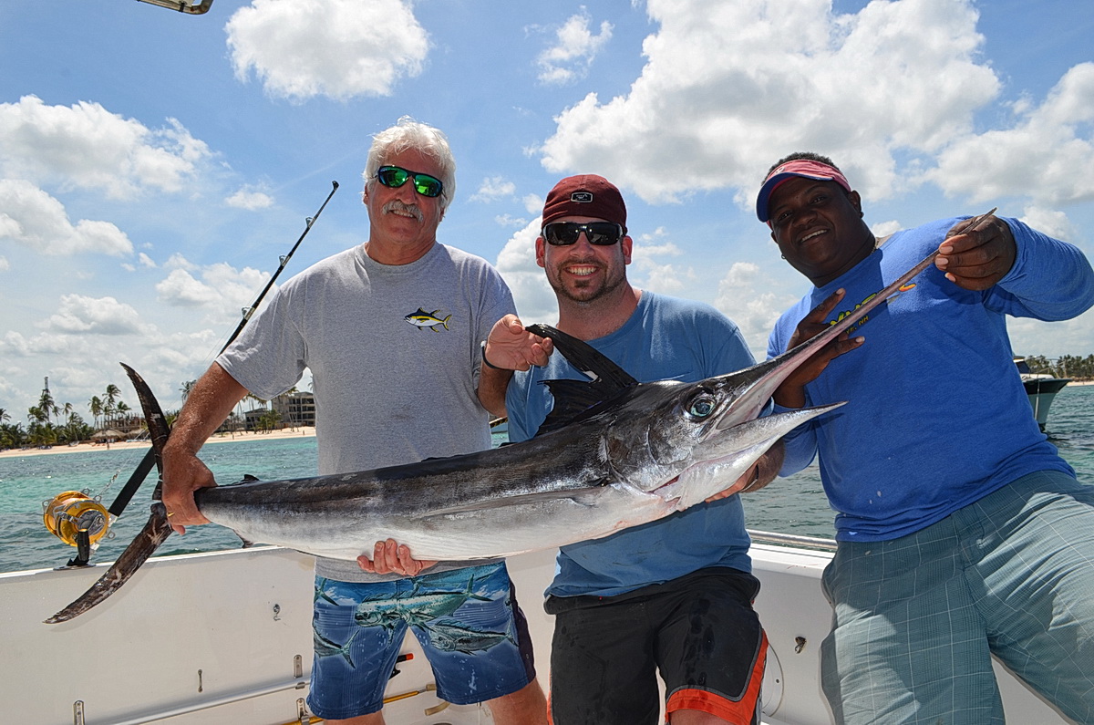 white_marlin_charter_july01 white_marlin_charter_july01